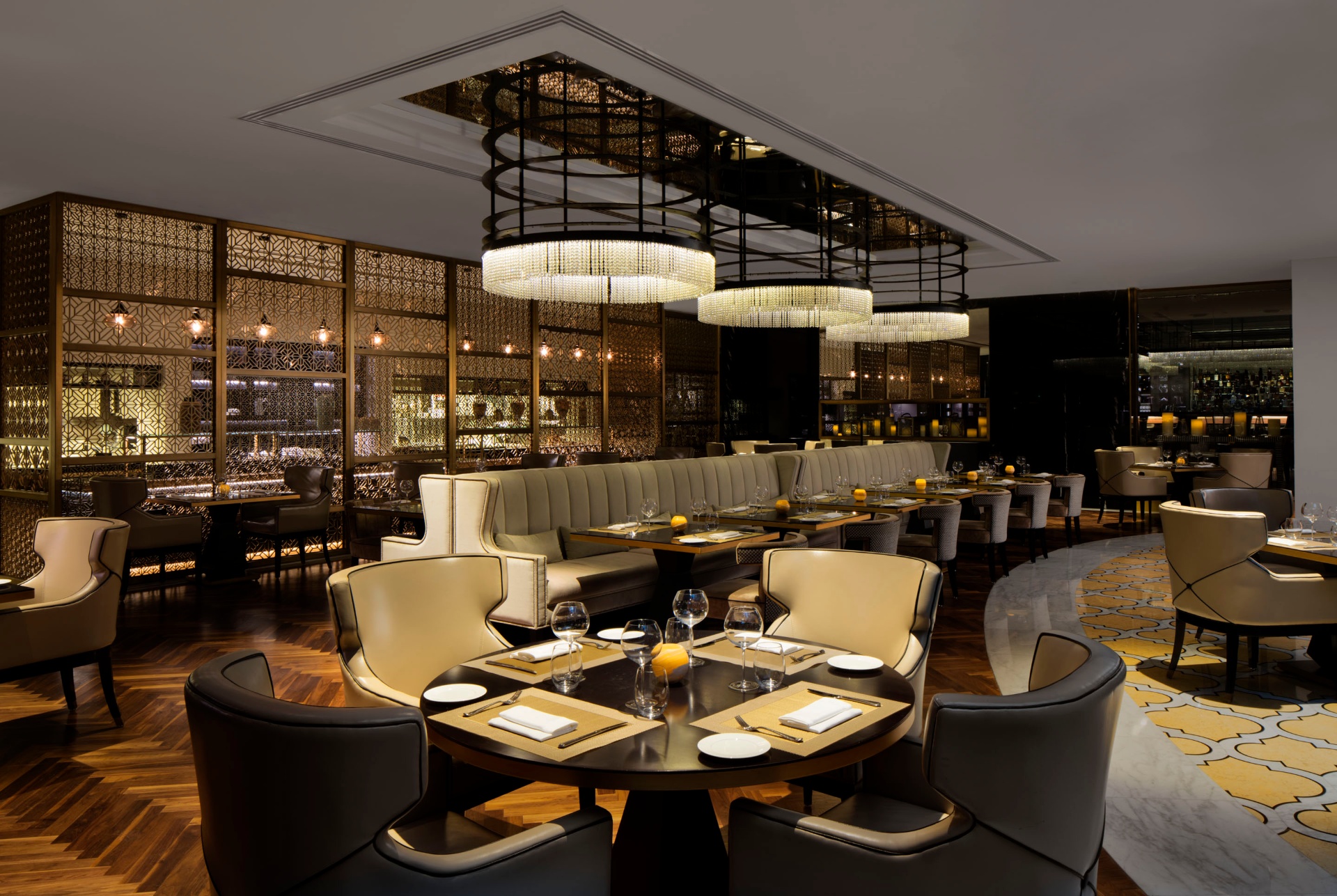 Hilton — Signature Restaurant